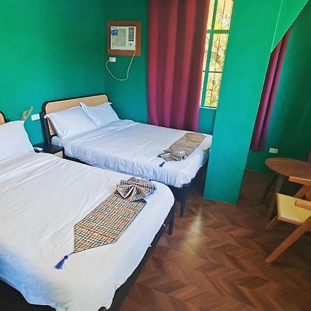80 Bar Hostel Coron Dış mekan fotoğraf