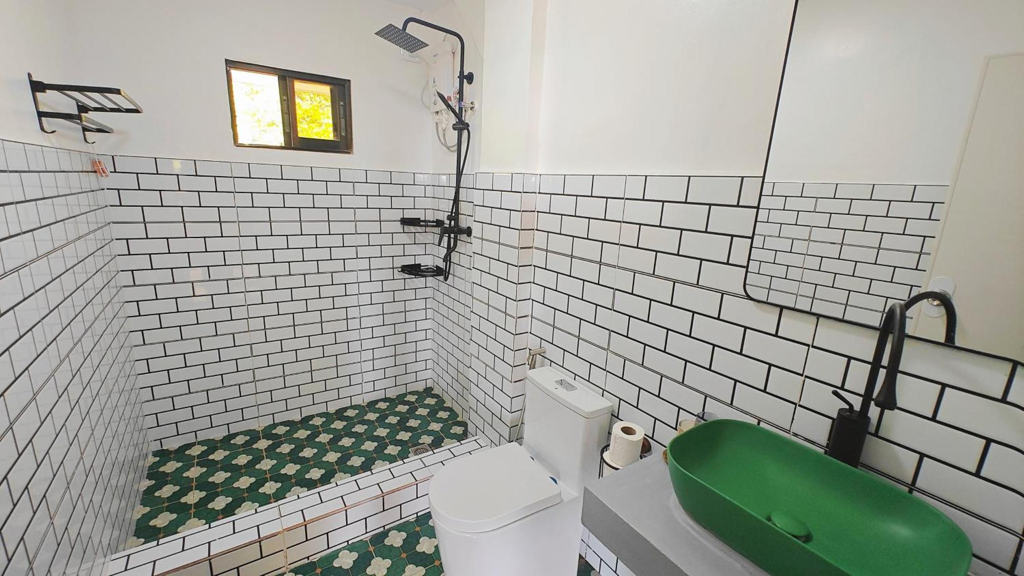 80 Bar Hostel Coron Dış mekan fotoğraf