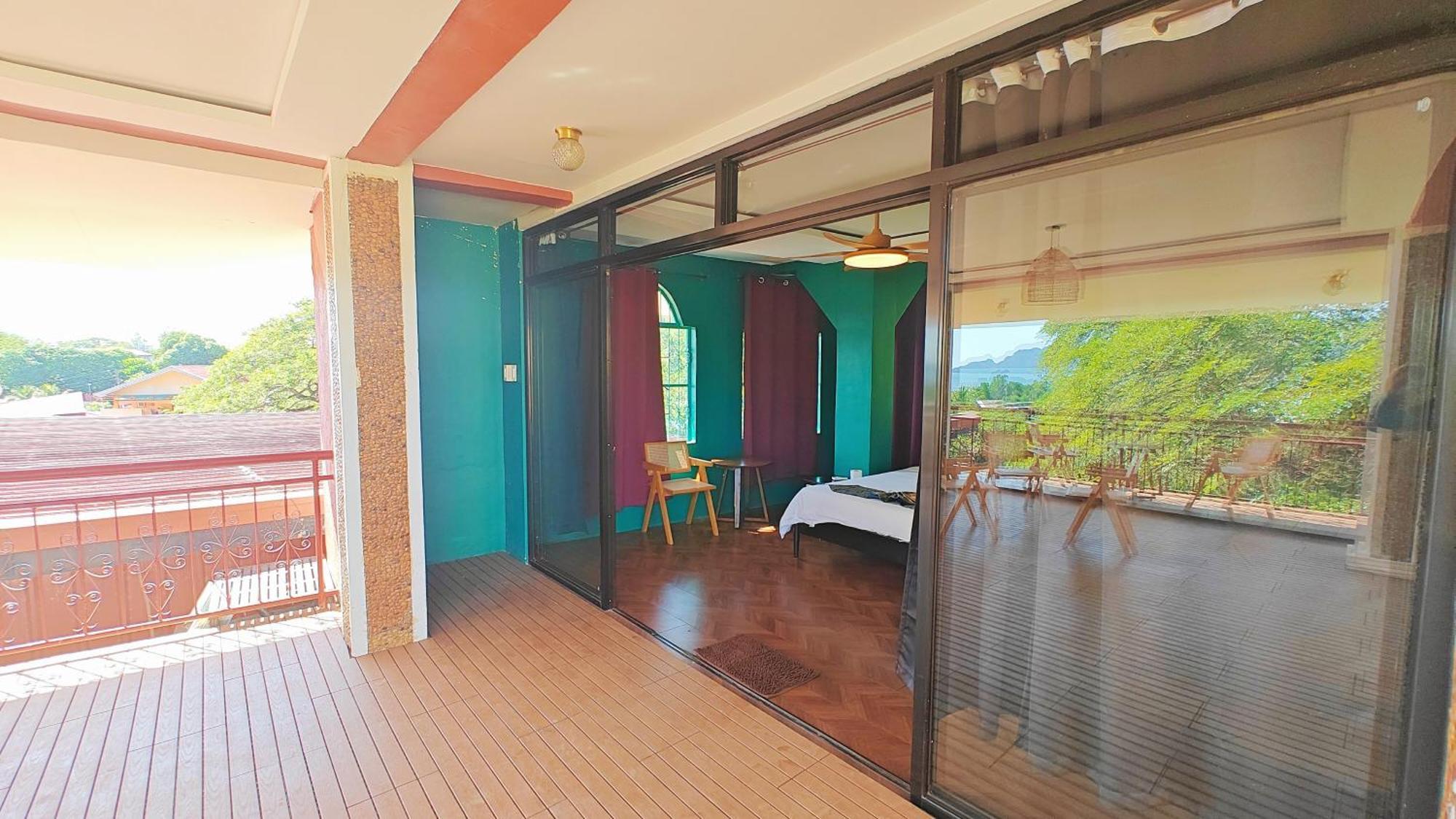 80 Bar Hostel Coron Dış mekan fotoğraf